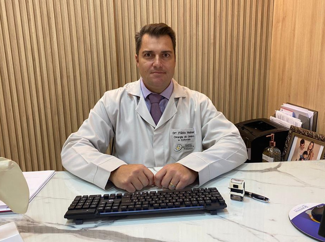 Médico Ortopedista especialista ombro e cotovelo em Campo Grande Dr. Fábio Helmer
